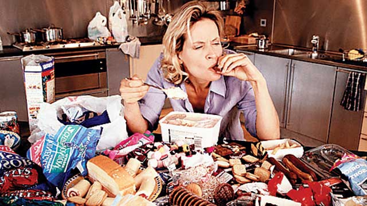 Si të frenojmë oreksin e tepërt! Karantinë pa shtuar në kandar!